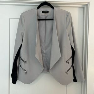Nine West suit Jacket. Size 10. Grey.